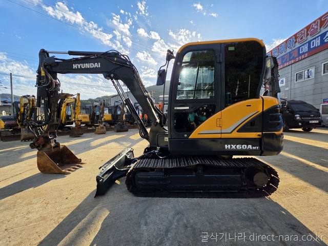 HX60AMT