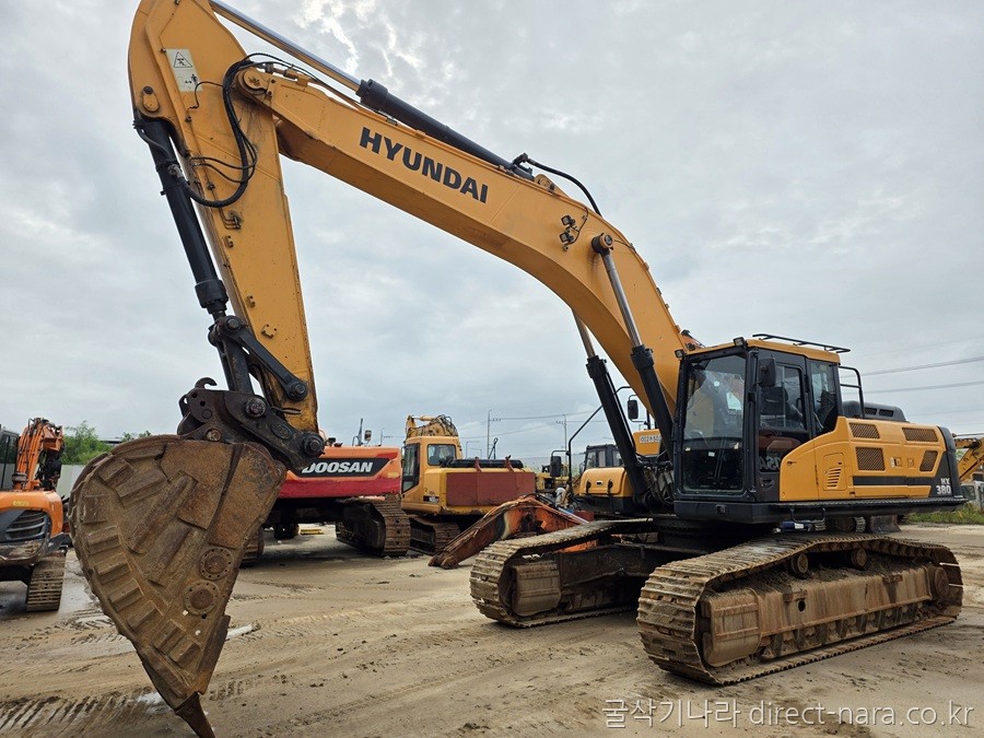 HX380LC
