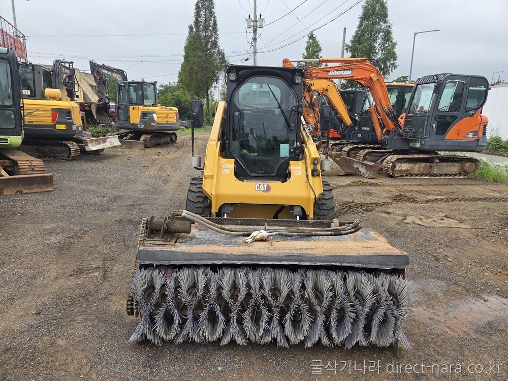 CAT246D3청솔