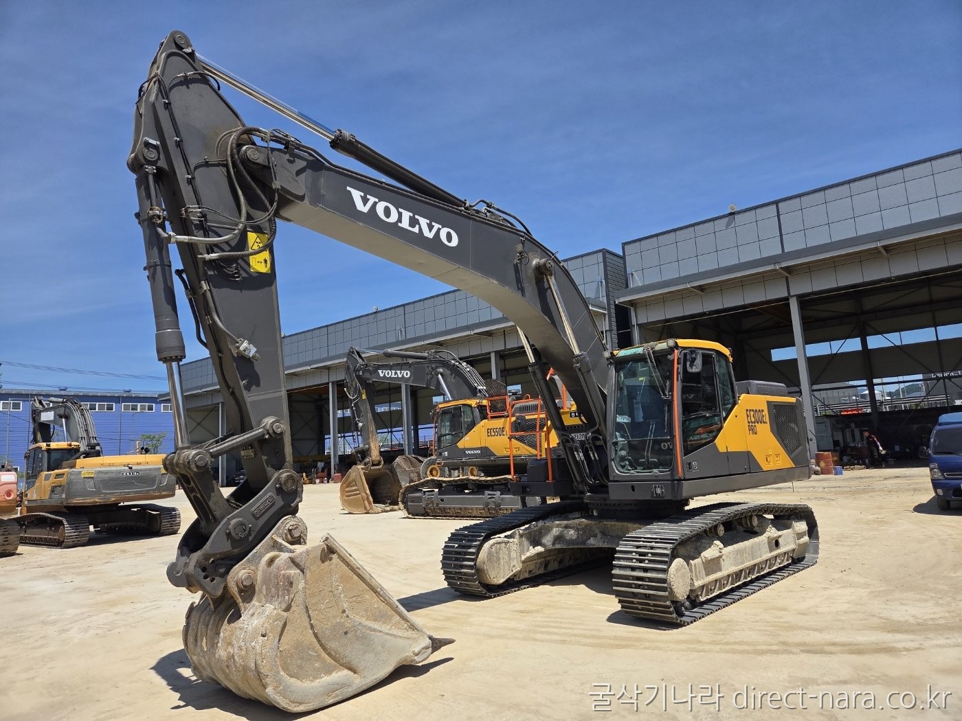 EC300EPro