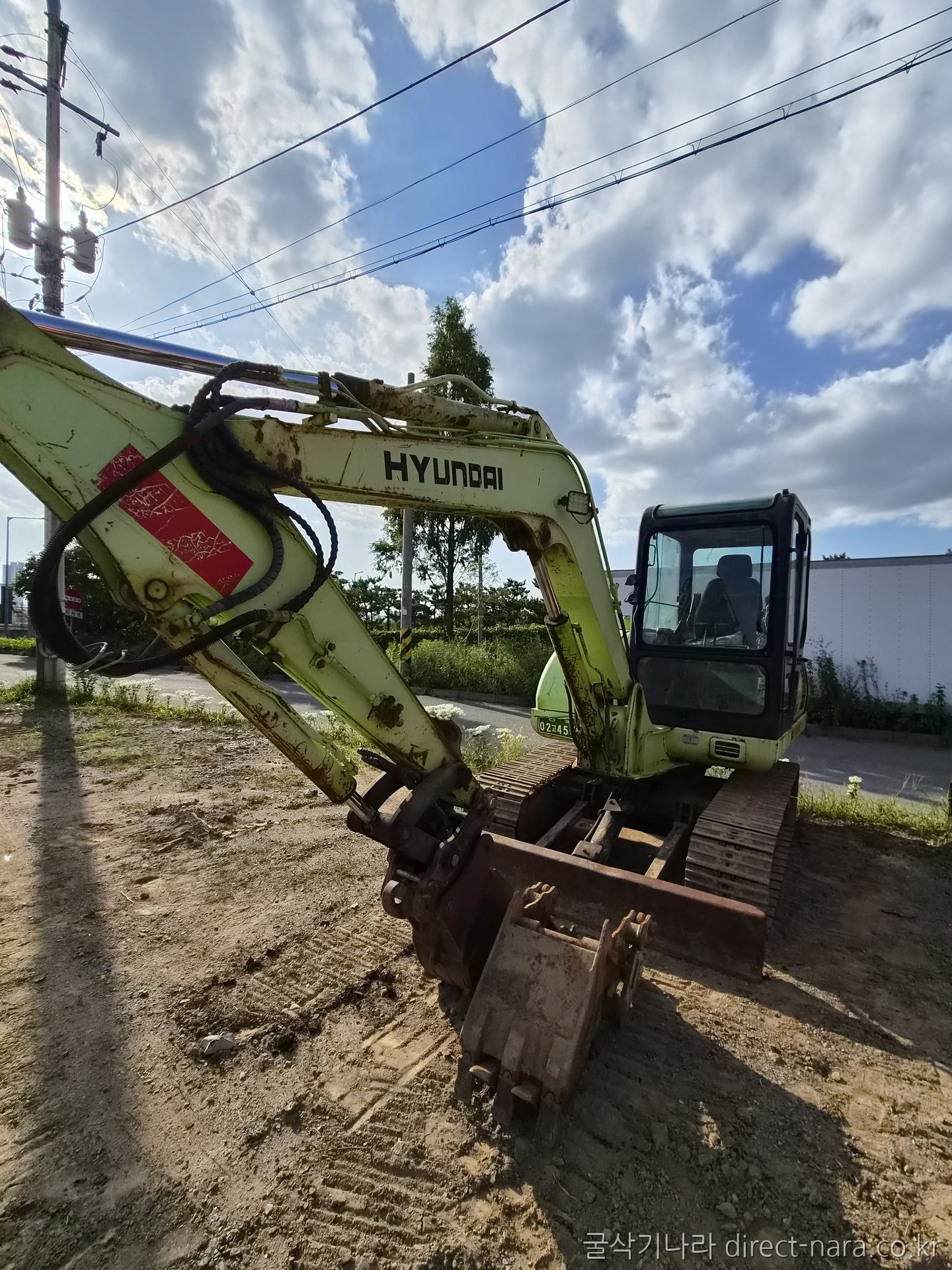 R555