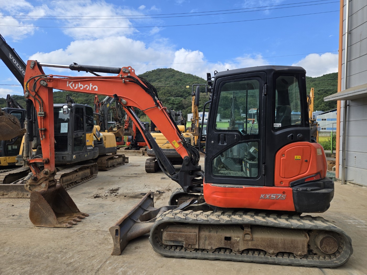 KX57고무트랙