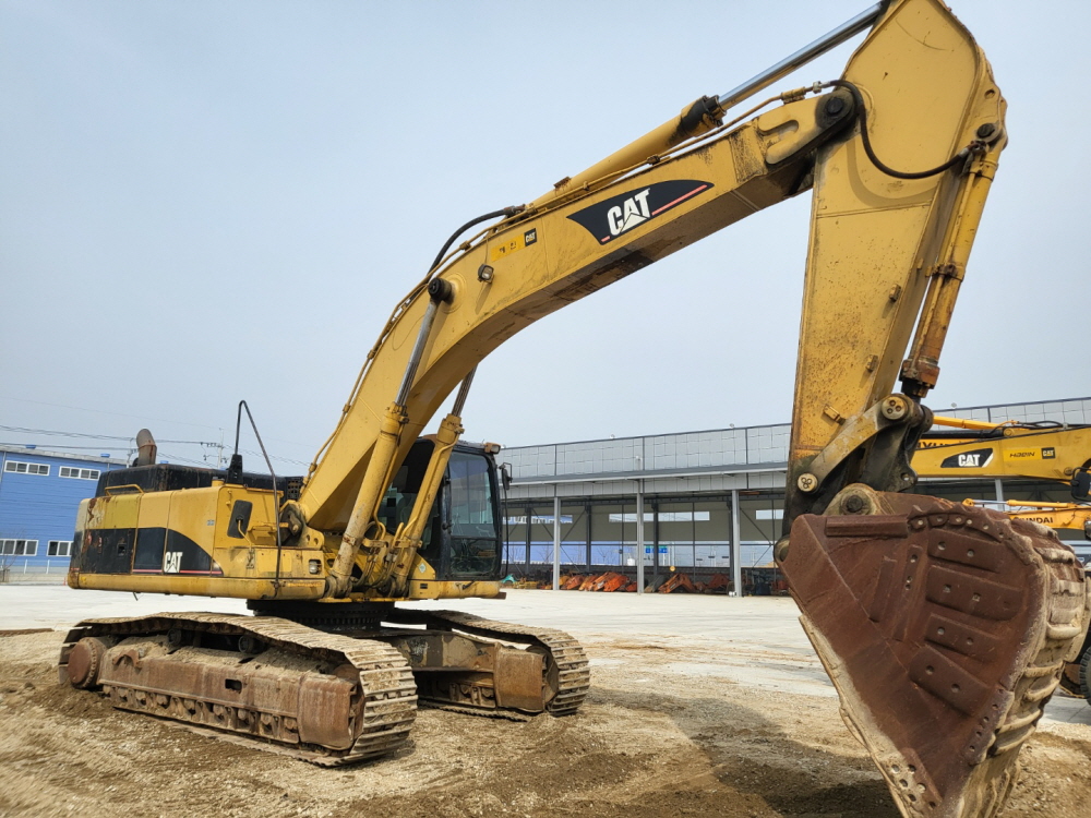 CAT345CL