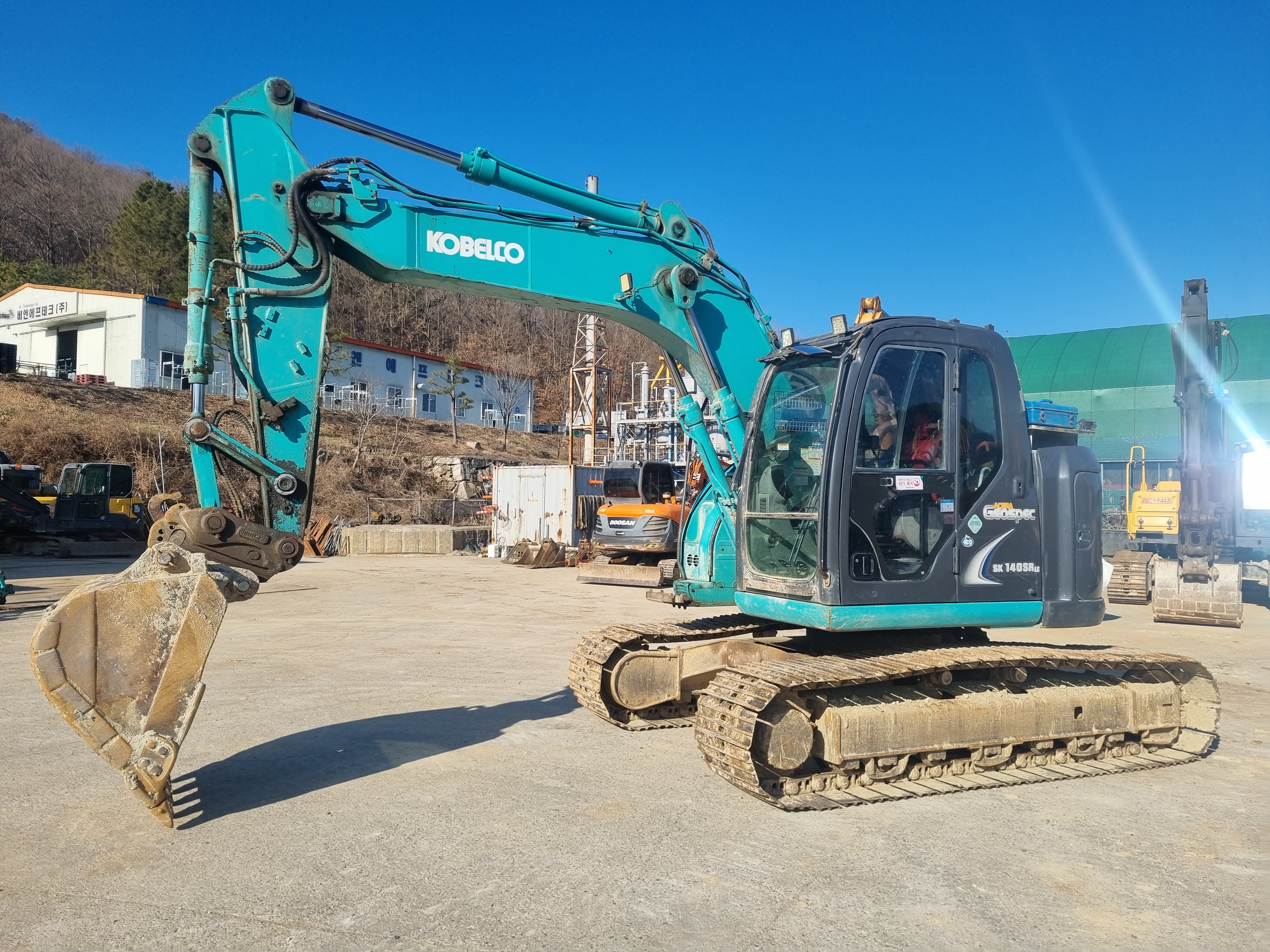 SK140LC