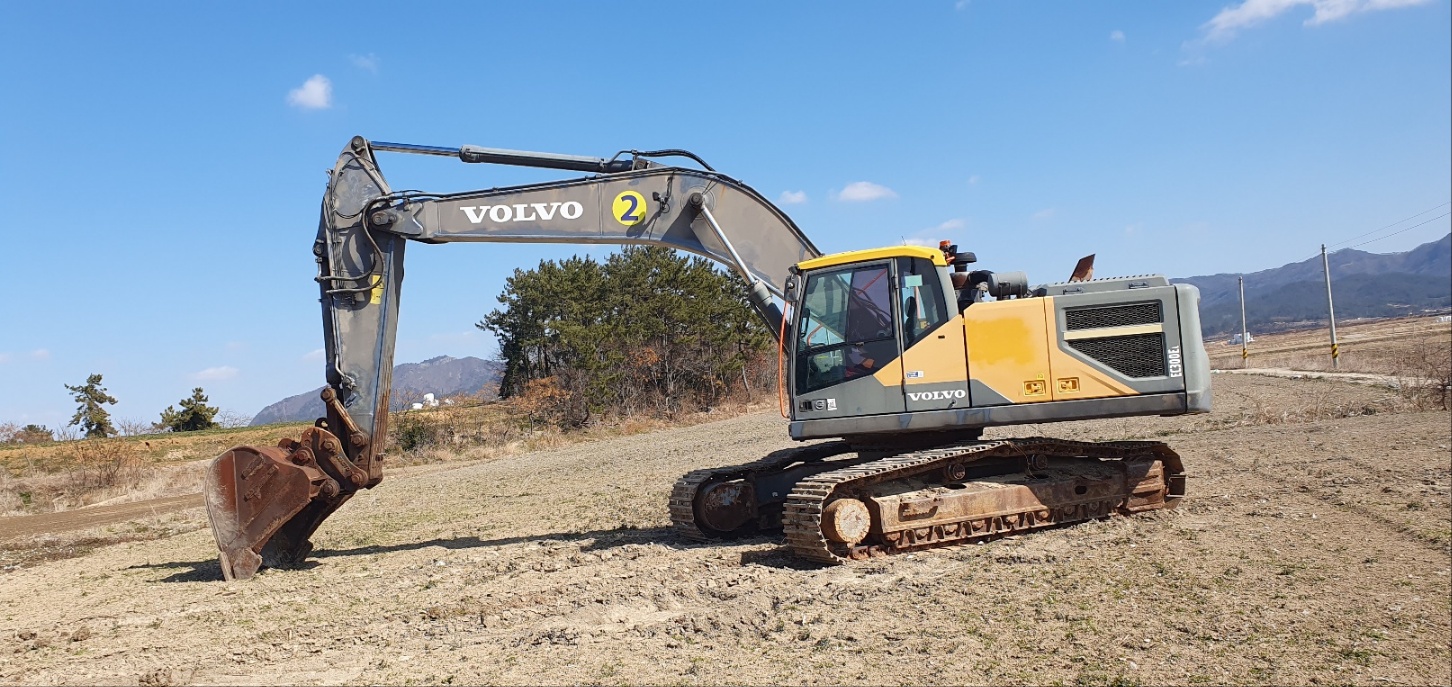 EC300E