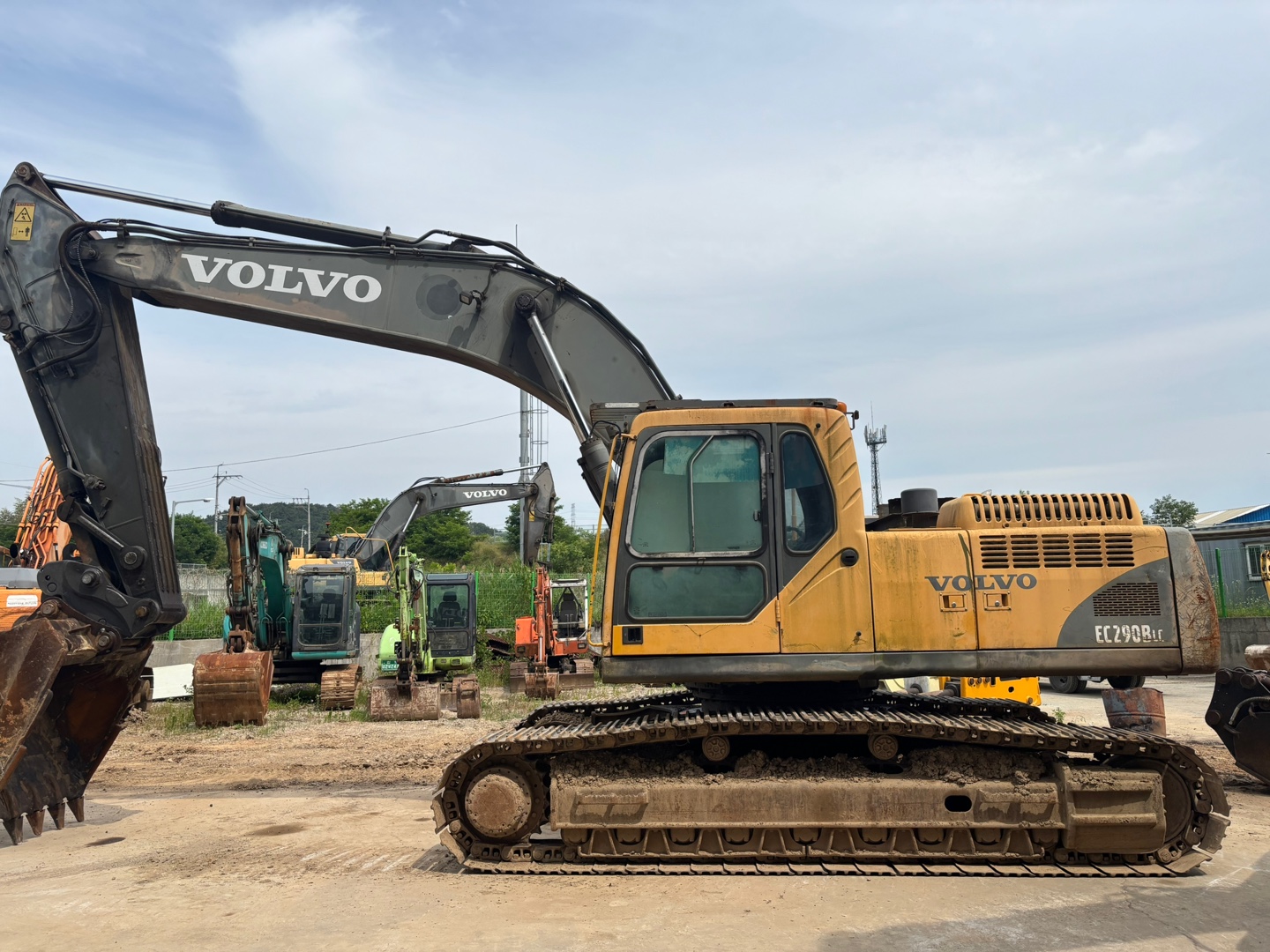 EC290BLC하부굿