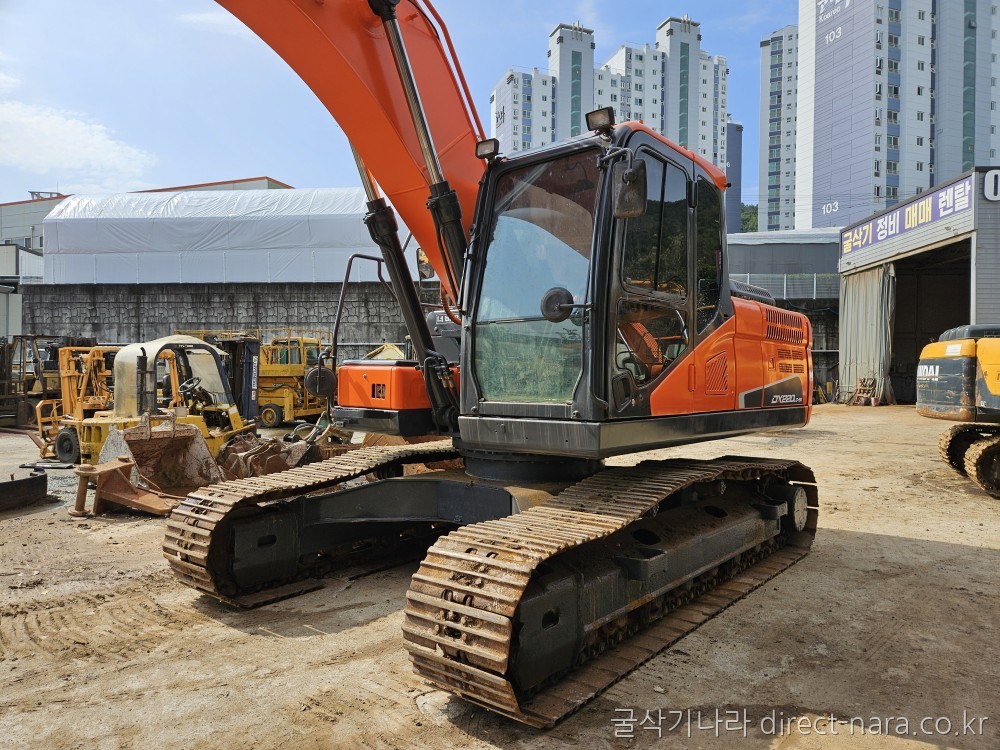 DX220LC5