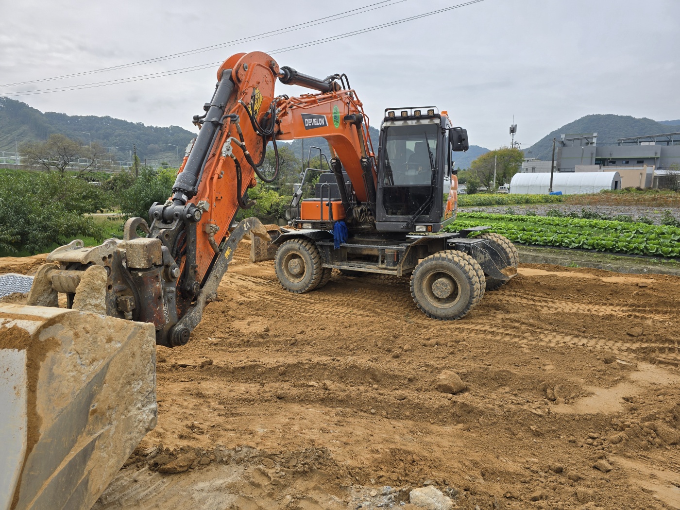 DX150W-7 회전링크 코끼리집게