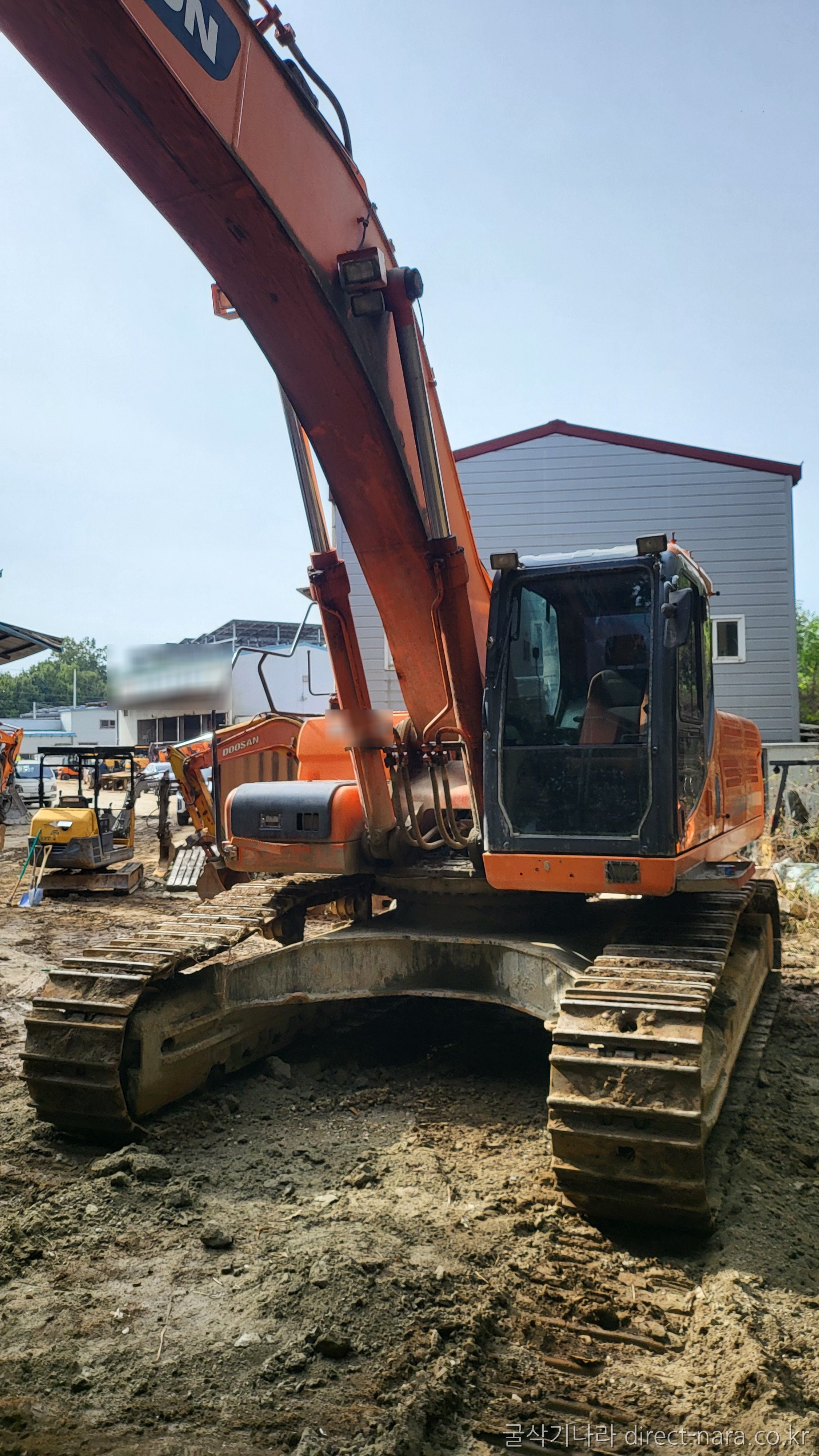 DX380LC