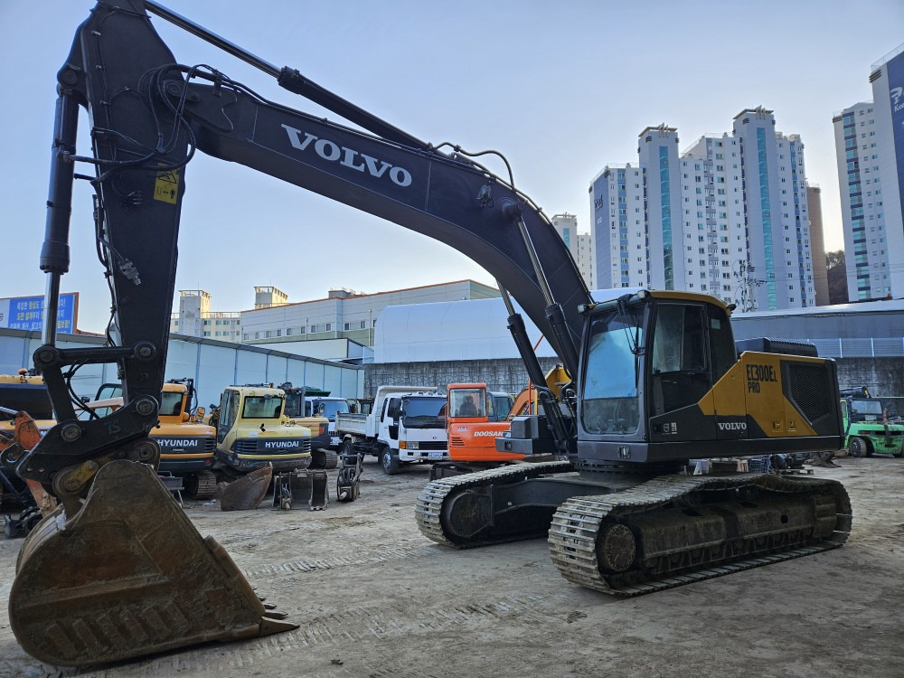 EC300E PRO